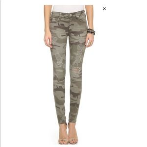 True Religion - Halle Mid Rise Skinny Jeans 28